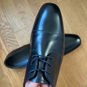 LIKE NEW Men’s Aldo black dress/tuxedo shoes